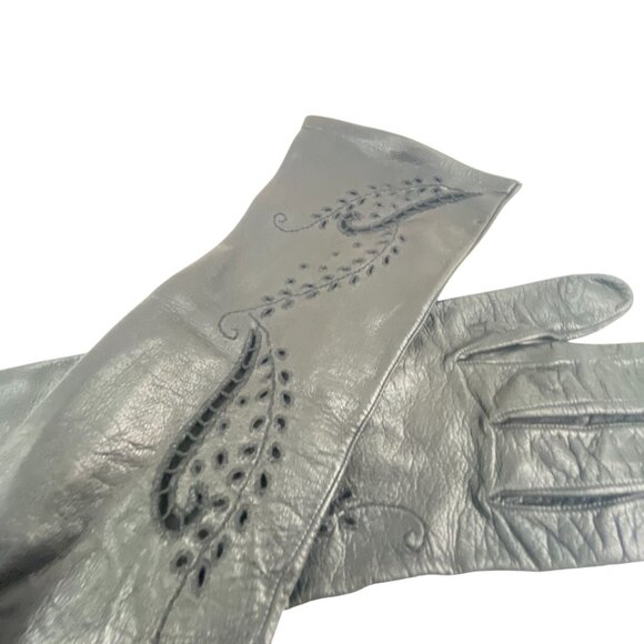 Vintage Women's Black Leather Gloves Intricate Paisley Embroidery Design - Picture 4 of 12